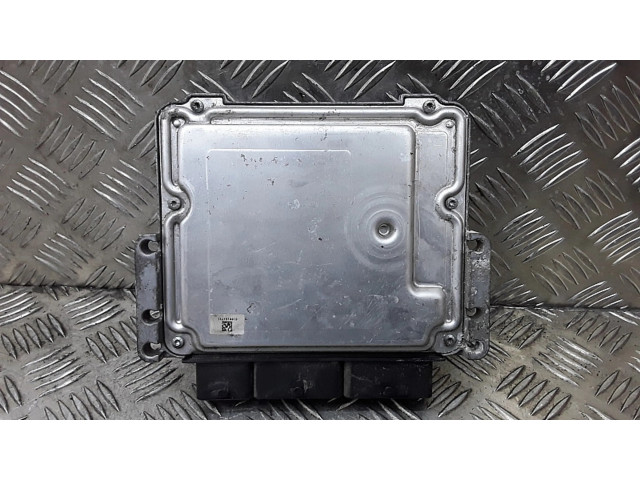 Блок управления двигателя 0281032811 Dacia Logan II