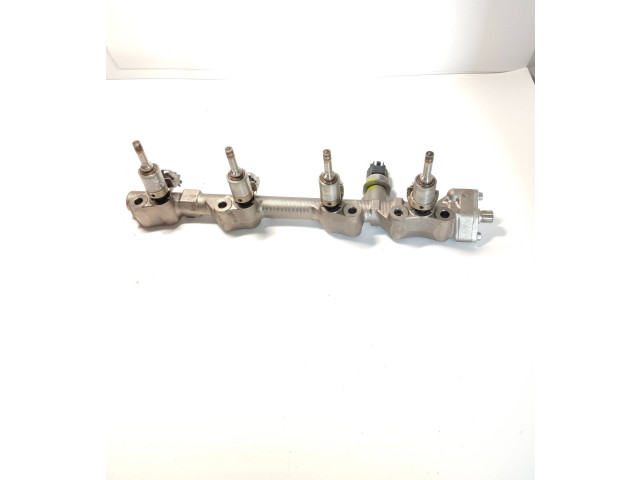 Vstřikovač 166001KC0A, 45PP21 Nissan Juke I F15