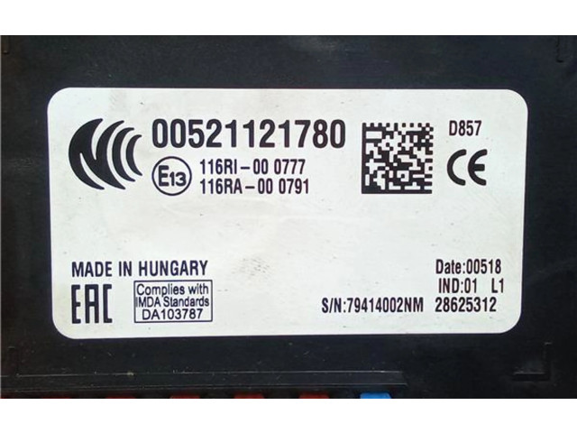 Блок предохранителей 00521121780 Jeep Renegade