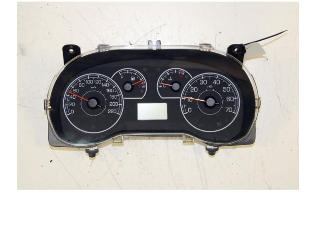 Панель приборов 51803117 Fiat Grande Punto