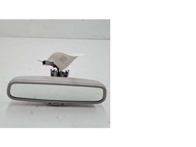 Зеркало заднего вида (в салоне)