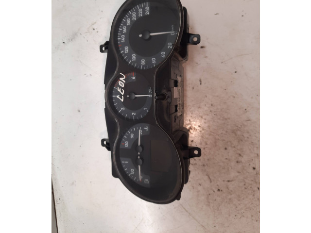 Přístrojová deska  Seat Leon (1P) 2008 1P0920827B  