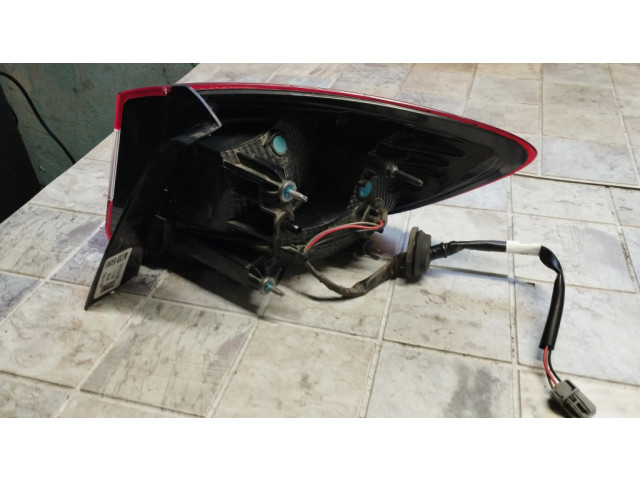 Задний фонарь левый 84332798    Chevrolet Cruze II   2016- года