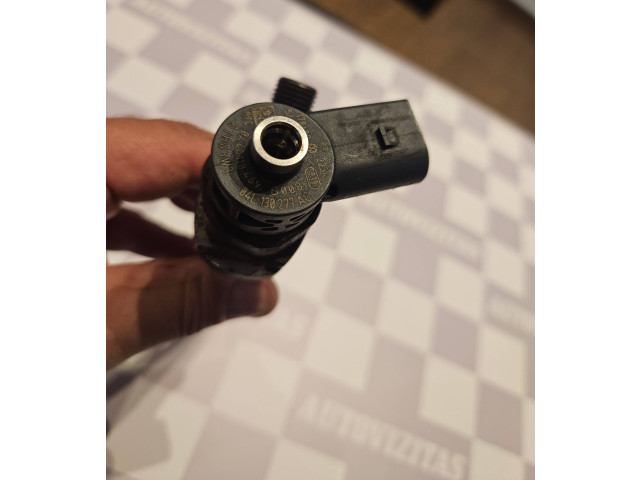 Vstřikovač 04L130277AC, 170609   Volkswagen Caddy     