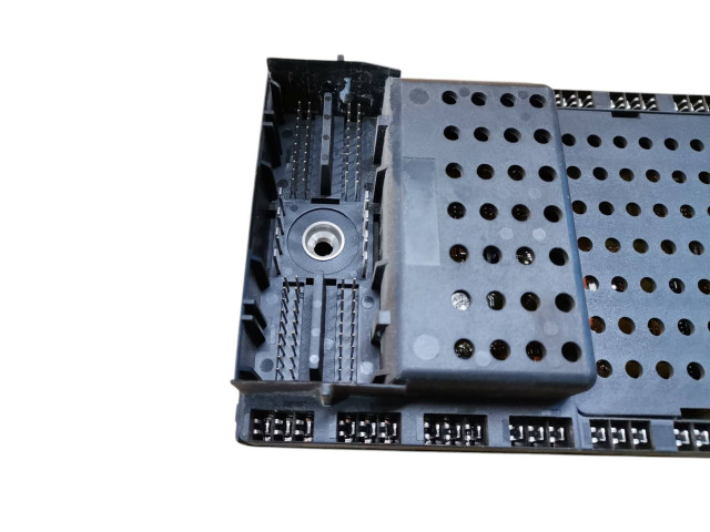 Блок предохранителей 08679899, 02W464   Volvo V70    