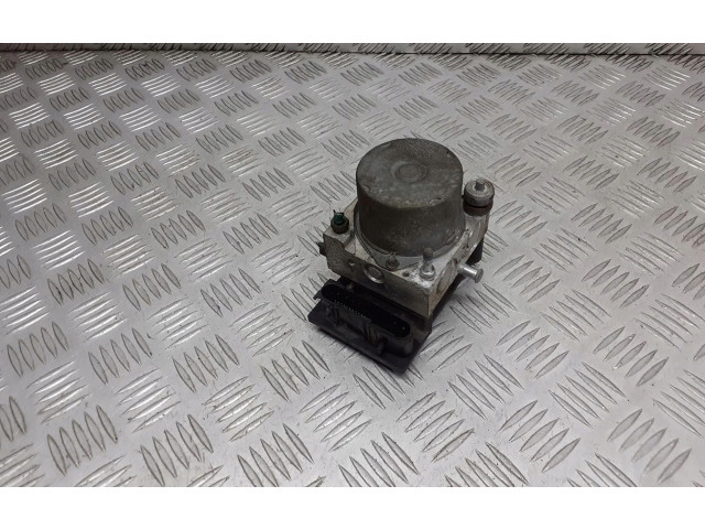 Блок АБС    Nissan  Kubistar   -  года