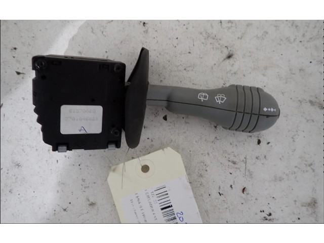 Ручка стеклоочистителей 7701046628   Renault Twingo I