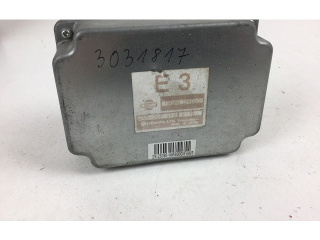 Блок управления коробкой передач 330843X02C Nissan Pathfinder R51