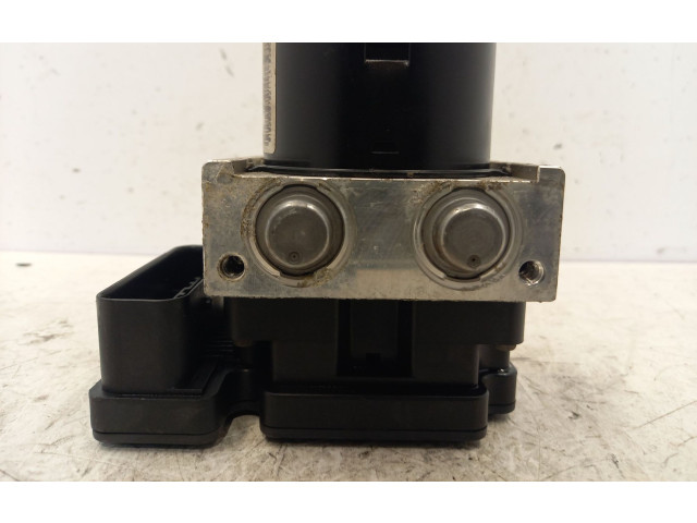 Блок АБС 8201044236   Renault  Twingo II  2007 - 2014 года