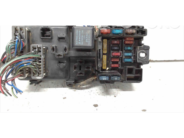 Блок предохранителей Mitsubishi L200