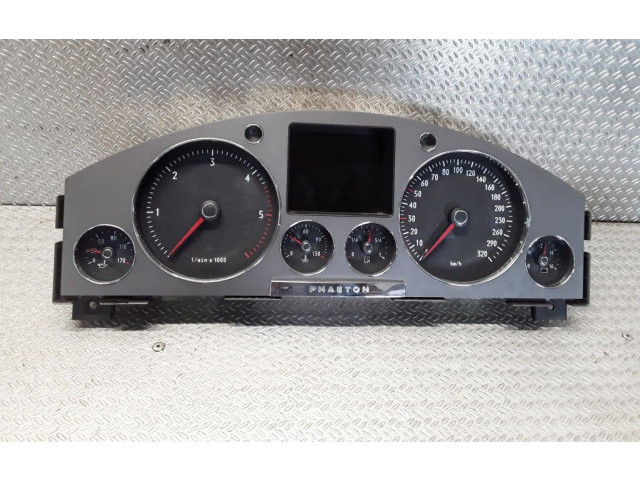 Панель приборов 3D0920982H   Volkswagen Phaeton       