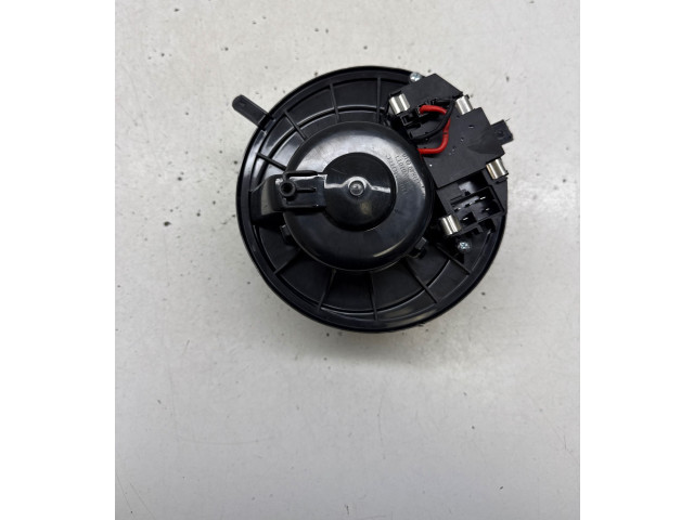 Вентилятор печки       Audi A3 S3 8P