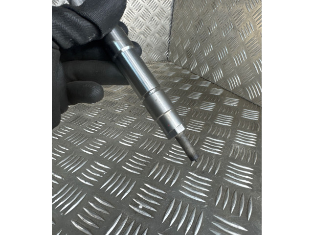 Форсунка 0445876882, H8201636333    Renault Clio V   