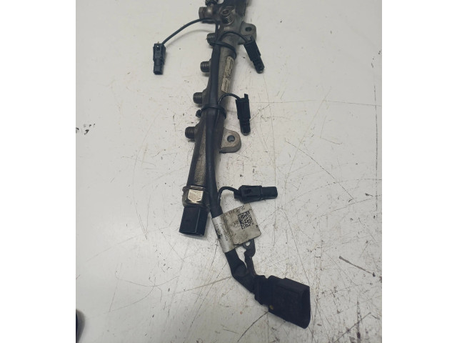 Vstřikovací lišta A6510700495 Mercedes-Benz E A207