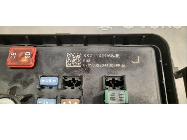 Блок предохранителей     Ford Transit Custom    