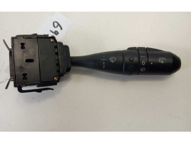 Включатель стеклоочистителей