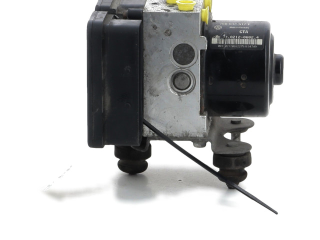 Jednotka ABS 7E0614517HBEF, F0-9302F Volkswagen Transporter - Caravelle T5 2011