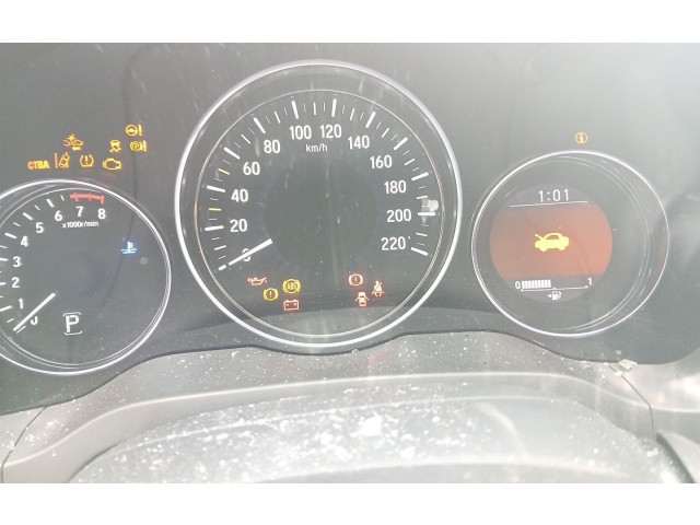 Панель приборов    Honda HR-V       