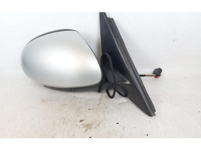 Зеркало электрическое Skoda Yeti (5L) 2009 - 2017 года