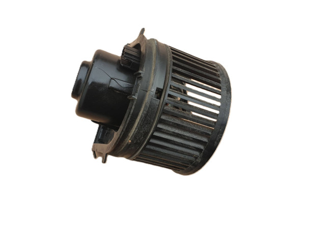 Вентилятор печки Skoda Octavia Mk1 (1U)