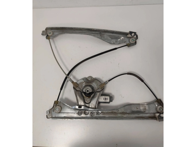 Зеркало электрическое        Renault Clio III  2005 - 2012 года   