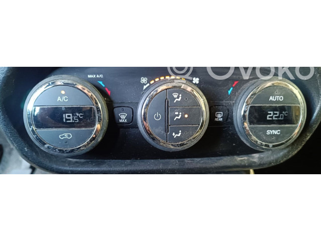 Блок управления климат-контролем 735646105, 07356461050   Jeep Renegade