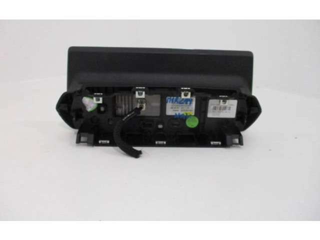 Дисплей 9841452080 Peugeot 2008 II