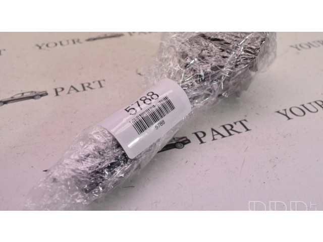 Ручка стеклоочистителей 5788 Daihatsu Trevis