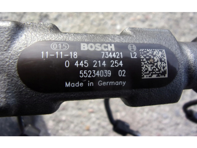 Топливная рампа Fiat Freemont