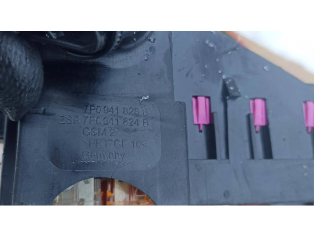 Pojistková skříňka 7p0941828, 8179110044 Porsche Cayenne (92A) 2017