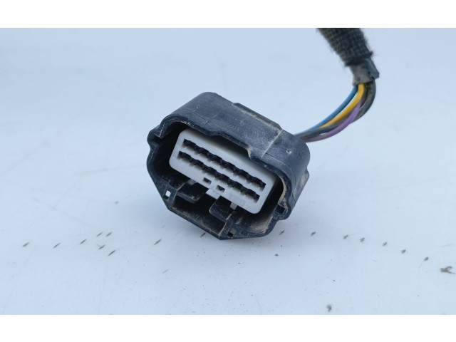 Зеркало электрическое Nissan Pathfinder R51 2005 - 2012 года