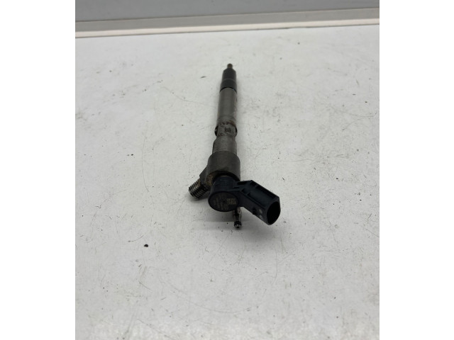 Форсунка 338002U000, 181216    KIA Ceed  D4FE 