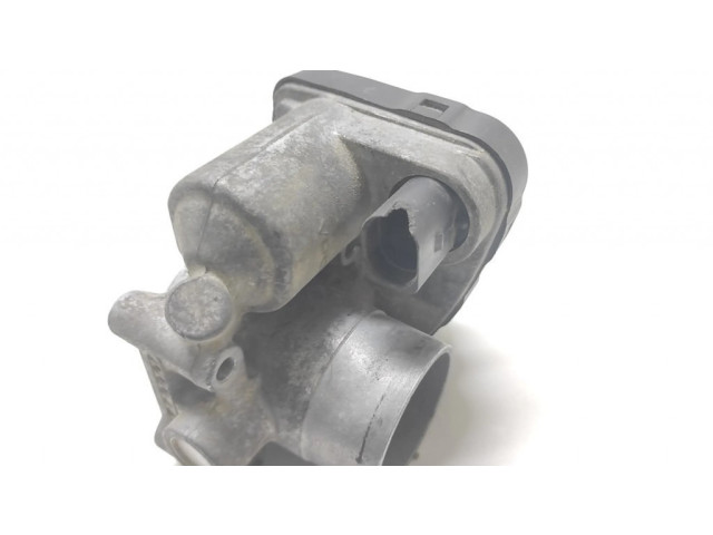 Дроссельная заслонка