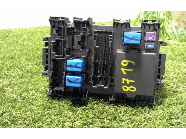   Pojistková skříňka    Suzuki Alto 2015