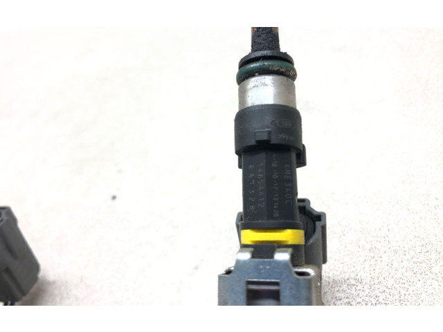 Топливная рампа KME340C1465A412 Mitsubishi Outlander