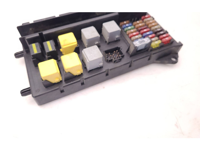 Блок предохранителей 9065450101, 5B11F0117    Volkswagen Crafter  CECA 