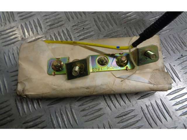 Подушка безопасности водителя Mazda 323