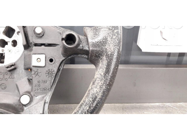 Руль 90497157 Opel Vectra A