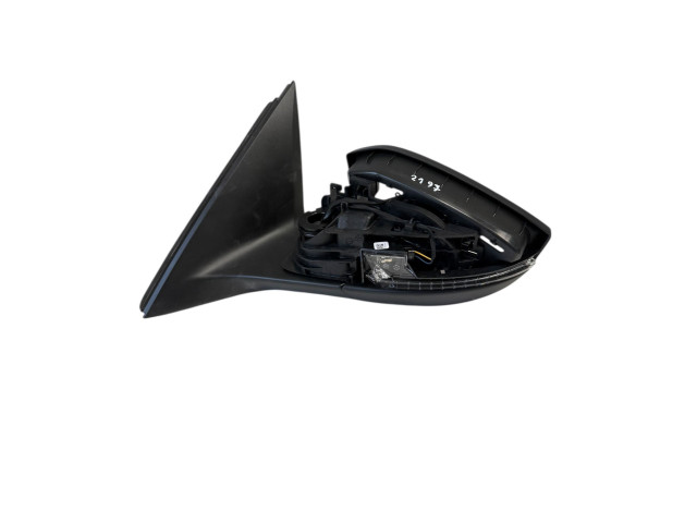Зеркало электрическое        Skoda Scala   -  года   