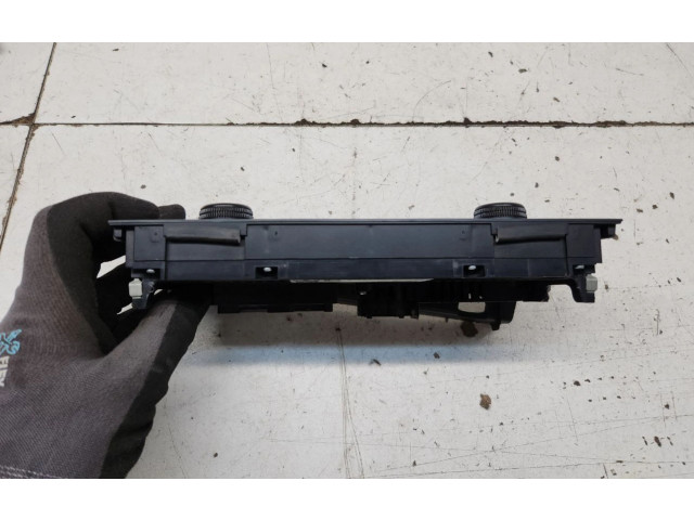 Блок управления климат-контролем 8T2820043H Audi S5