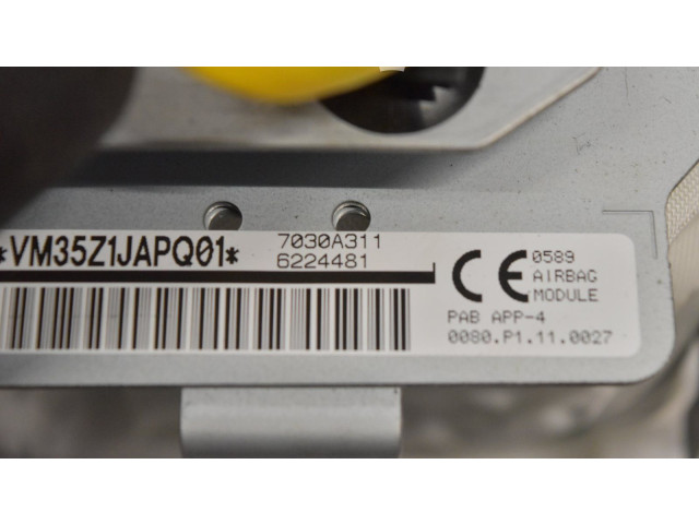 Подушка безопасности пассажира Mitsubishi Outlander