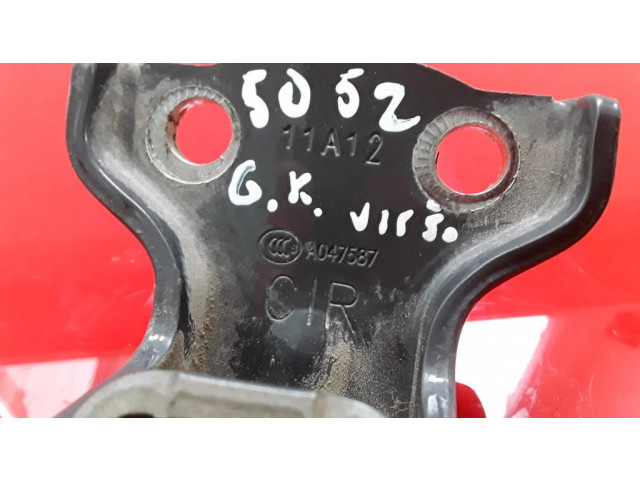 Задняя верхняя петля