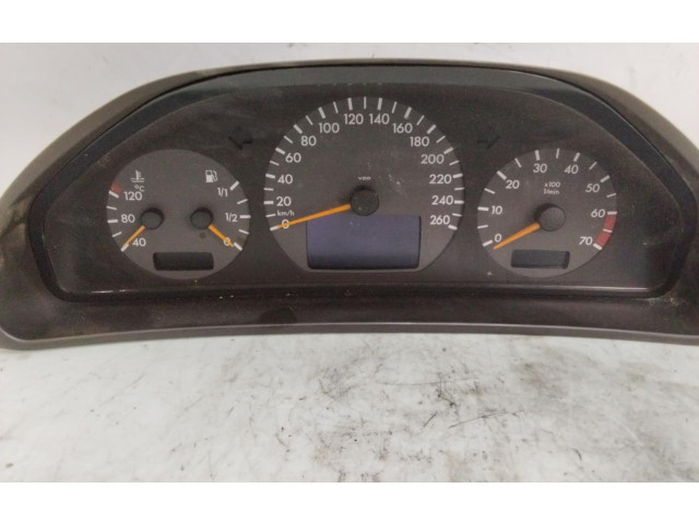 Панель приборов A2105400811   Mercedes-Benz E W210       