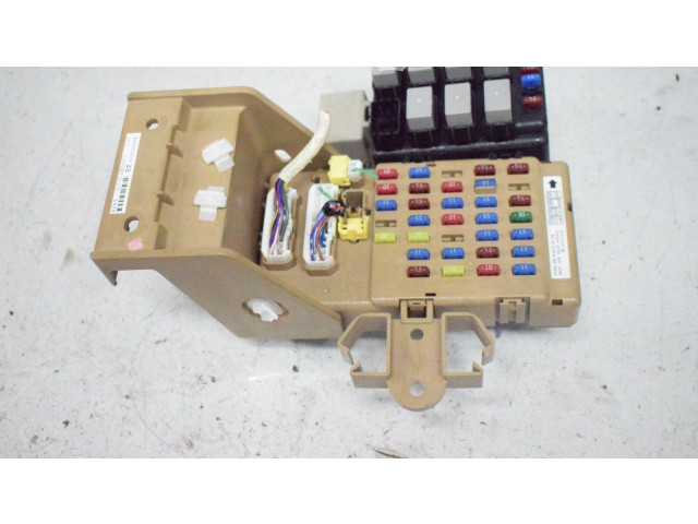 Блок предохранителей 82201FG010   Subaru Forester SH    