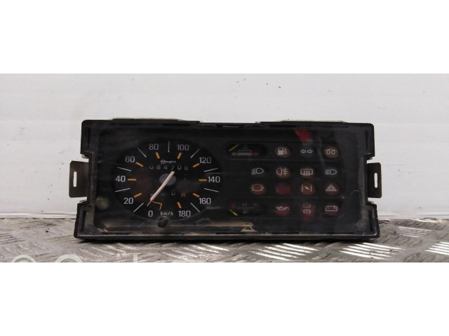 Přístrojová deska Renault Express 1991