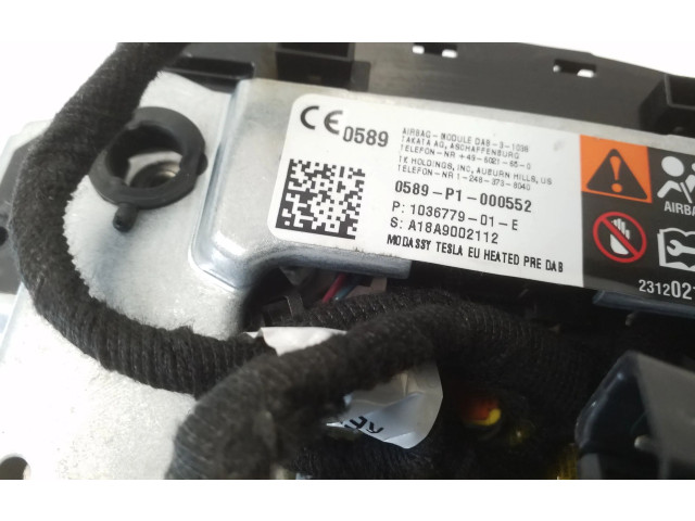 Подушка безопасности водителя 103677901E Tesla Model S