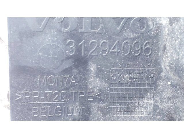 Топливная рампа 31294096, 31319168   Volvo V40  