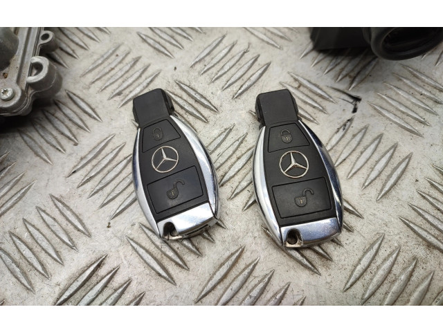 Комплект блоков управления A6519002501, A6519011301 Mercedes-Benz GLK (X204)