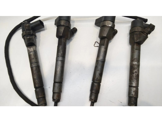 Vstřikovač A6110700587 Mercedes-Benz Vito Viano W638 pro naftový motor 2.2