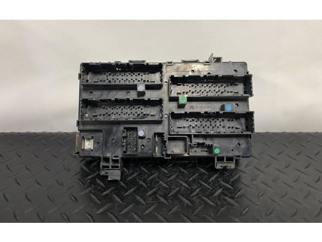   Pojistková skříňka P55111243AB   Dodge Journey 2009